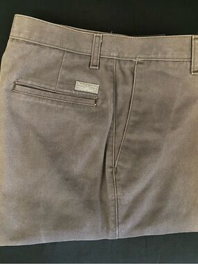 Lee Men's Dark Brown Chino Pants Item# L110